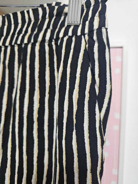 Дълъг летен широк панталон, с висока талия H&M