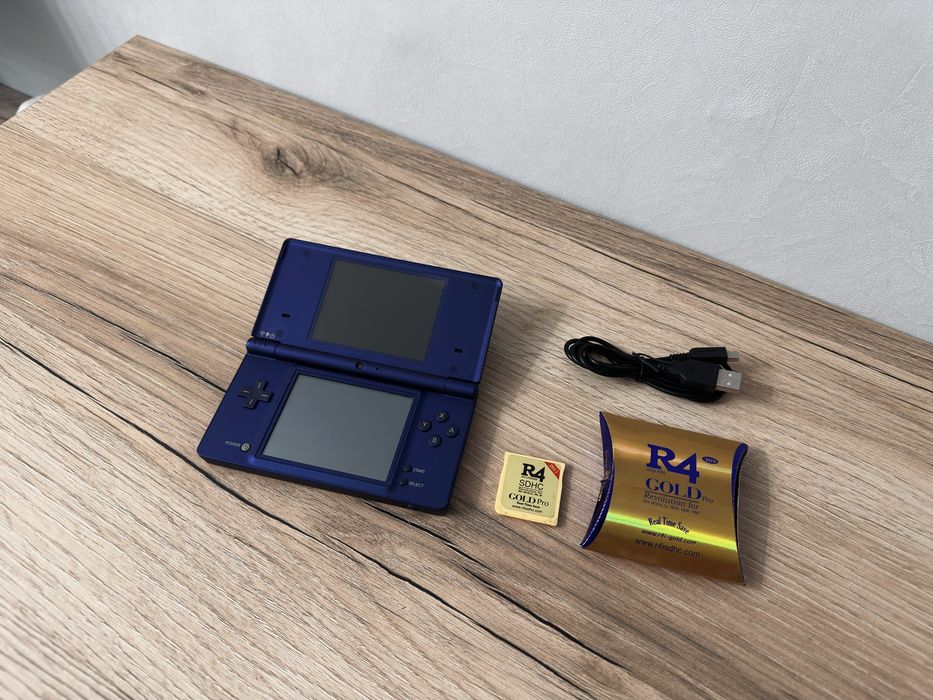 Продам Nintendo DSi 16gb | Нинтендо