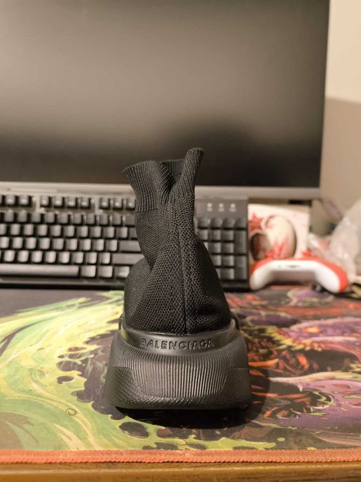 Balenciaga speed 43