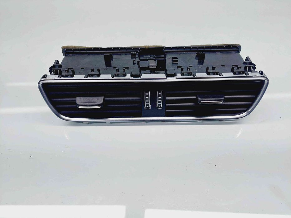 Grila aerisire centrala Audi A5 Sportback (8TA) Facelift [Fabr 2009-2
