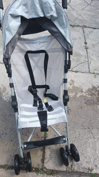 Продам велик и коляску летнюю