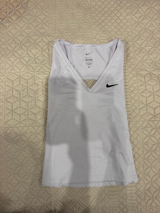Nike тенис екипи