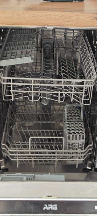 Посудомоечная машина б/у, продам