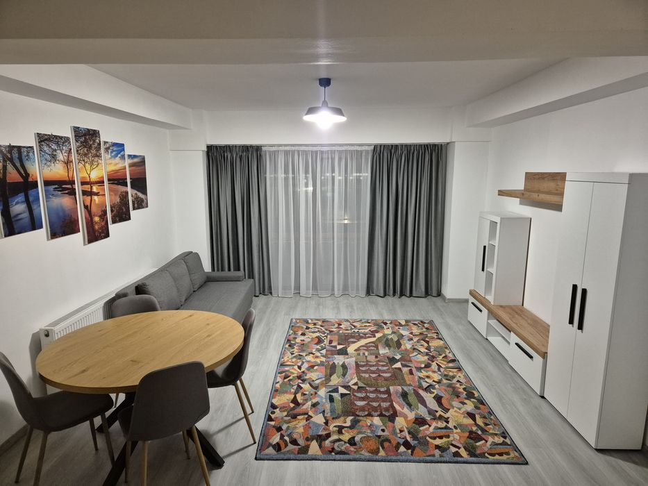Închiriez apartament 2 camere Ghimbav  81 mp