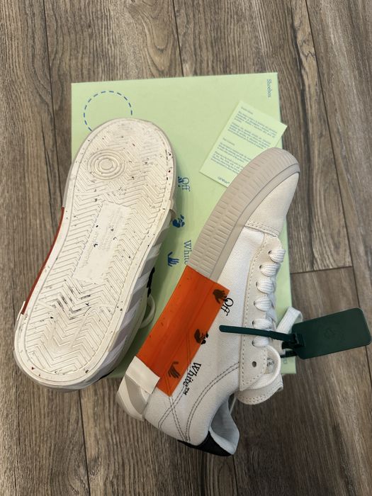 Off-White кецове 37 номер нови!