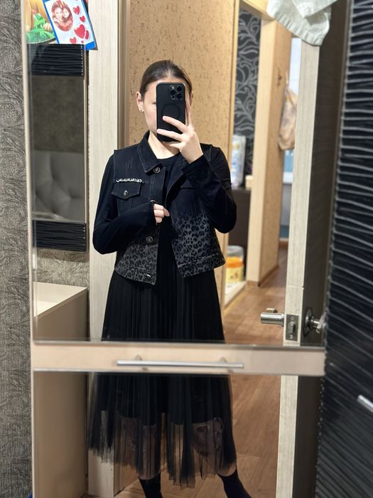 Платье с жилеткой