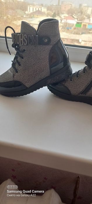 Продам обувь детская