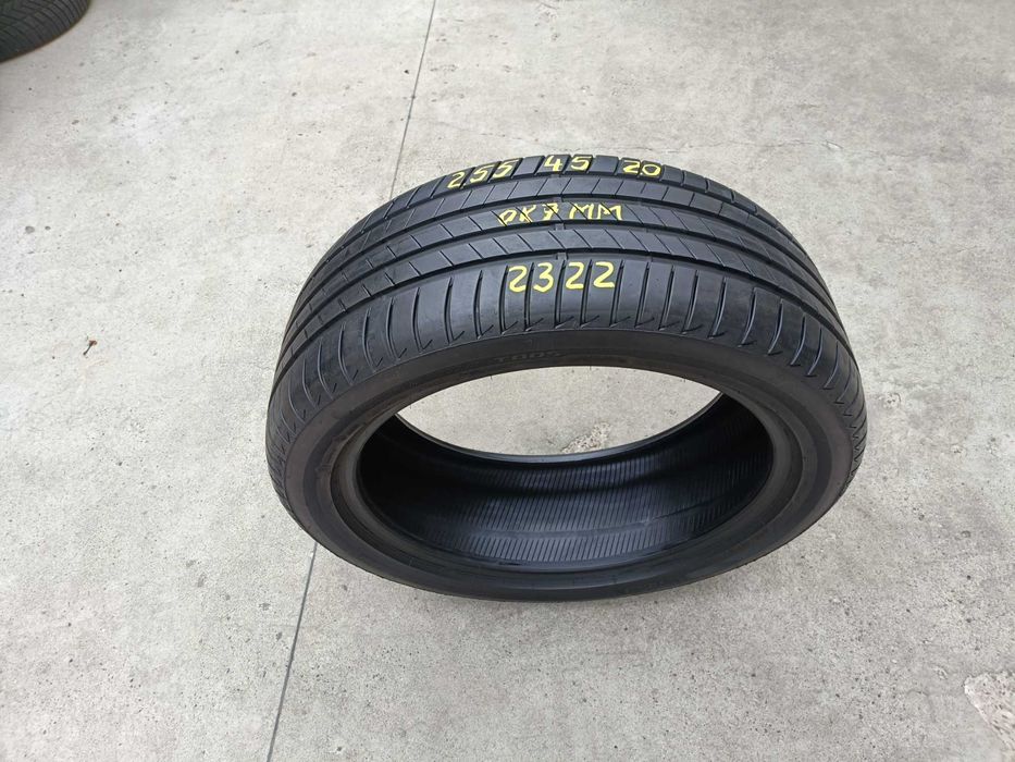 O anvelopa vara 255 45 20 Bridgestone Turanza T005 cu 7 mm dot 2322