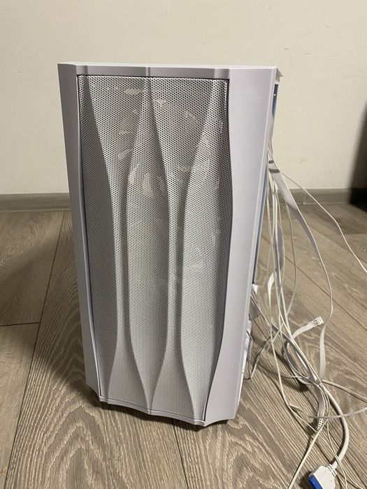 Vand carcasa pc alba