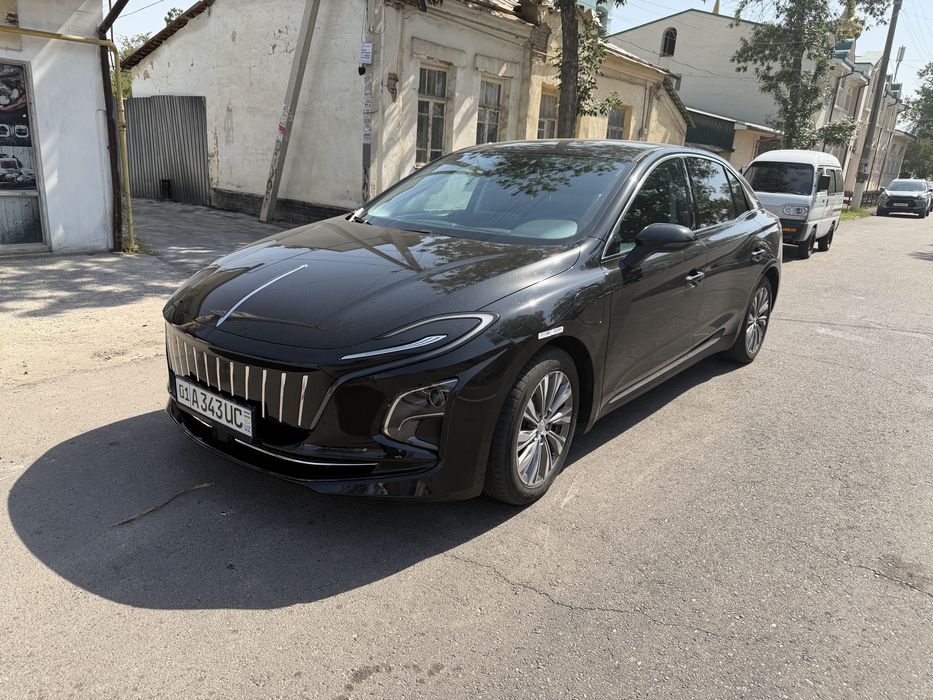 Hongqi eqm 5-500 км в аренду с выкупом