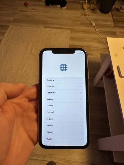 Iphone 11 64 GB liber de retea