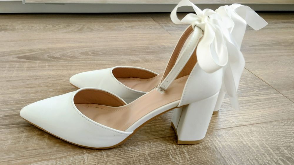 Sandale elegante mărimea 38