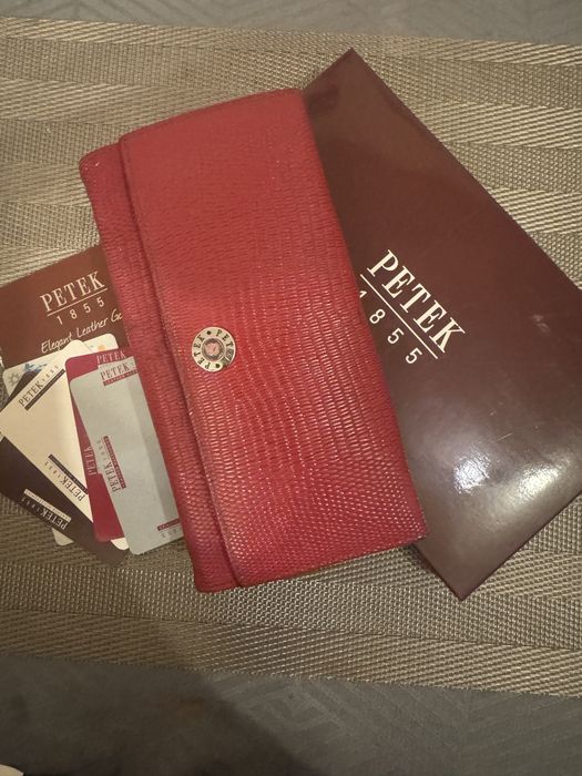 Протмоне PETEK червено