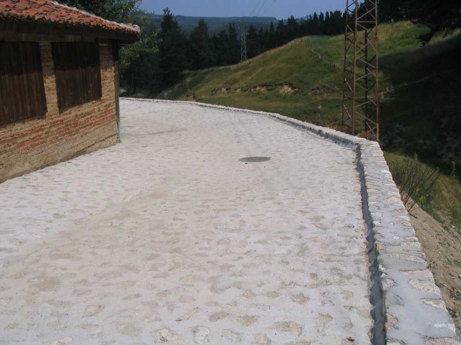 Продава парцел 543 м2 в Копривщица