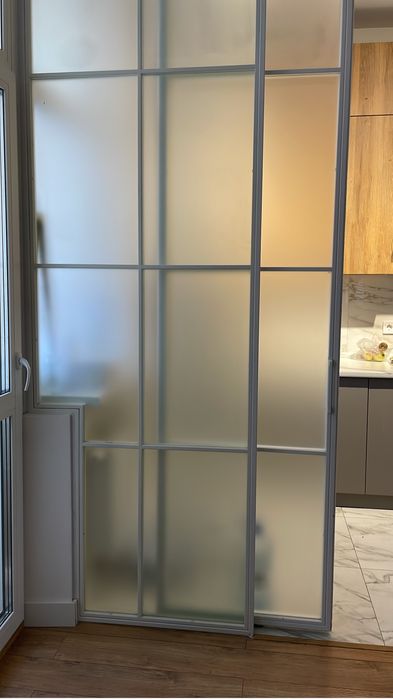 Перегородка стеклянная