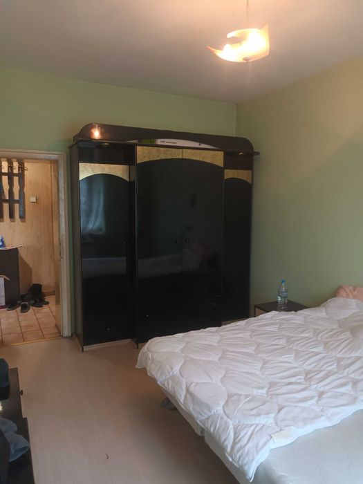 Продава се Тристаен апартамент в Перник, Център - 76 кв.м за 1132 €/кв.м - Снимка #16