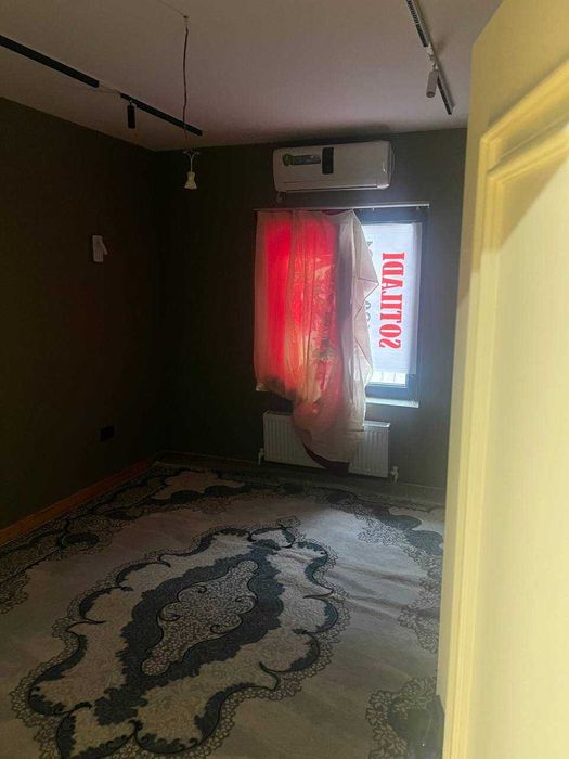 Гиждувон ш. 5 этажка дом срочно сотилади