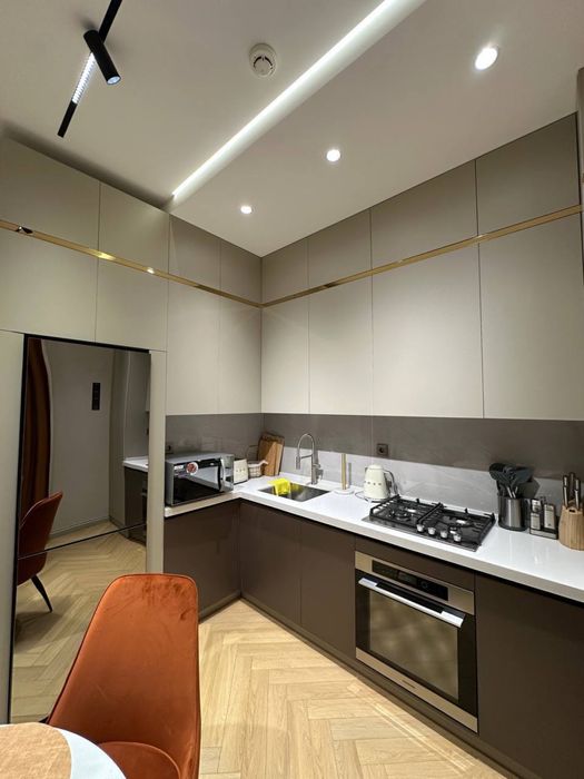 2/6/9 NRG Карасу, новый евроремонт мебель техника