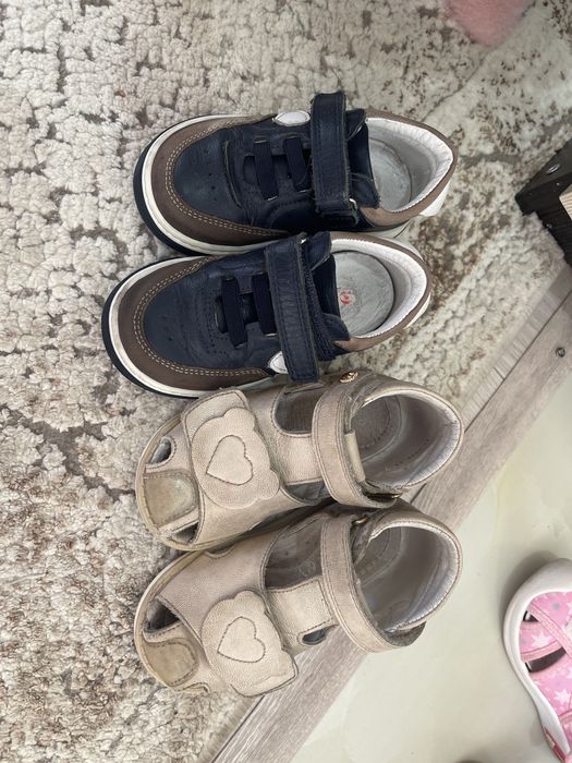 Детская обувь  на девочку