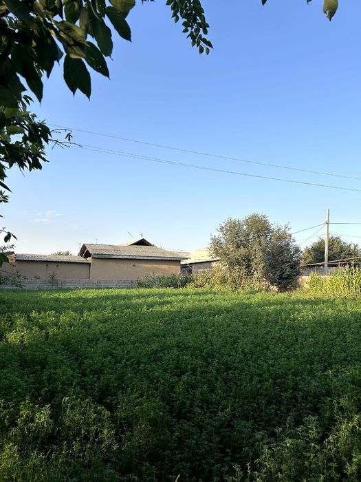 Yer uchaska sotiladi 7 sotik