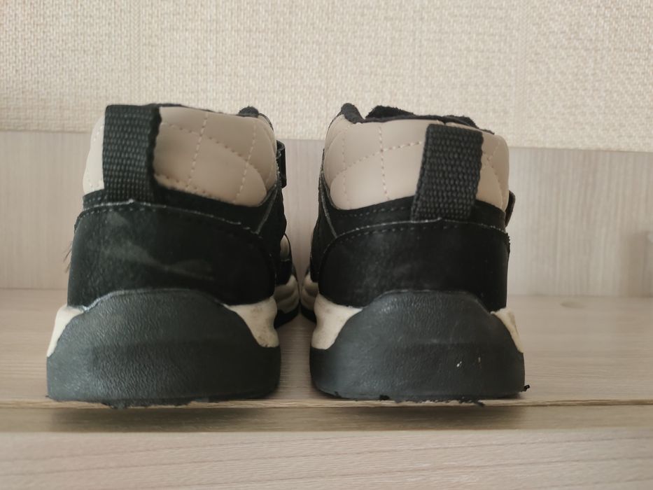 Продам обувь для мальчика осень - весна