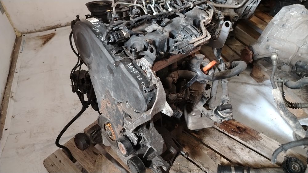 Двигател Ауди А4 б8 а5 8т а6 ц6 4ф / Audi a4 b8 a5 8t a6 c6 4f 2.0 TDI 170 CAHA