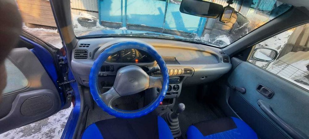Продается Nissan Micra (K11)
