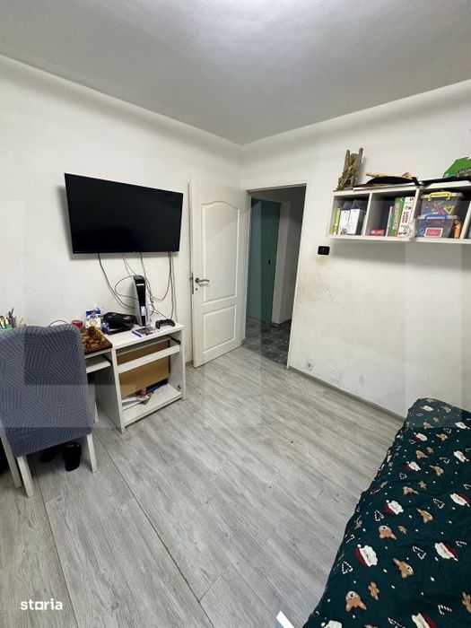 Apartament 3 camere, 96 mp, zona Micalaca