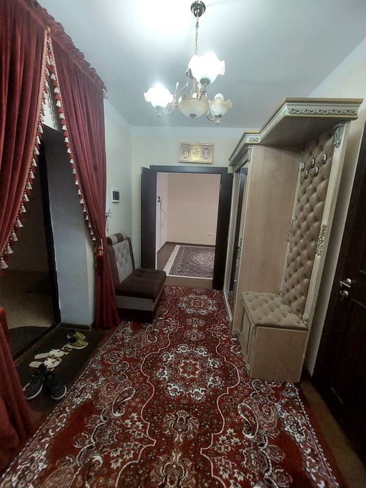 Урганч шахар марказида квартира ижарага