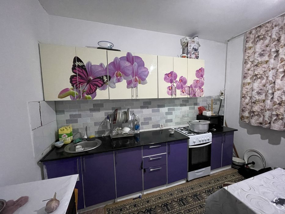 Продается кухня размер 2.80