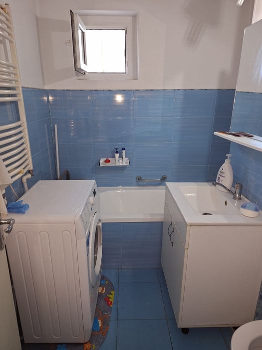 Apartament cu 2 camere, de vanzare