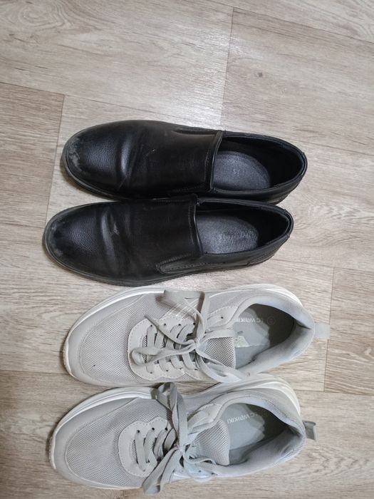 ботинки кроссы разные