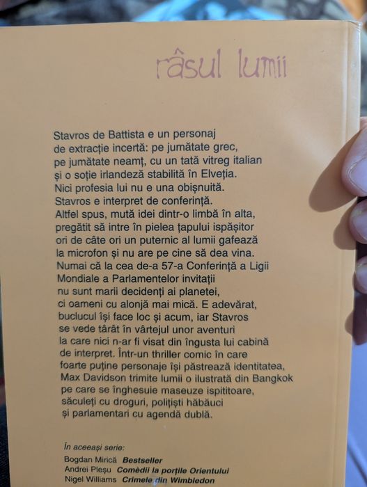 Carte 'Interpretul grec' (Umor)