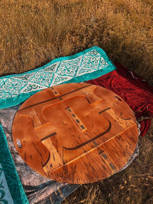 Казахский круглый жер стол