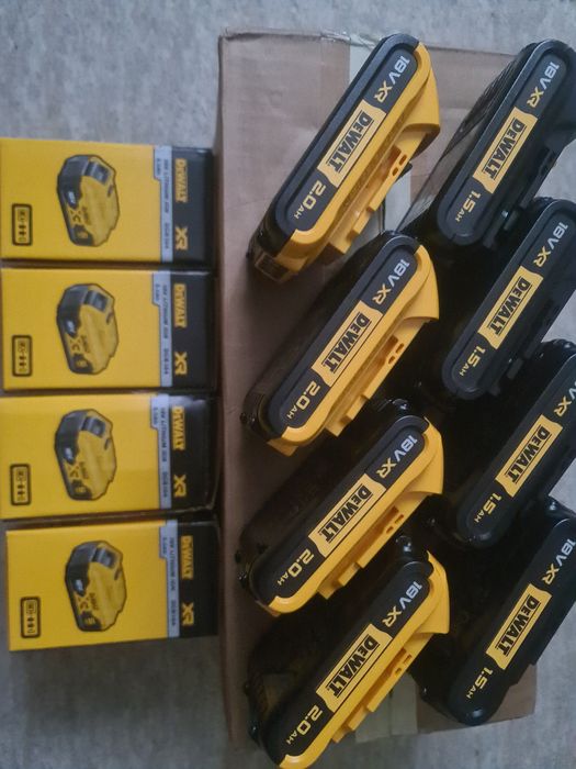 Acumulatori dewalt 18V