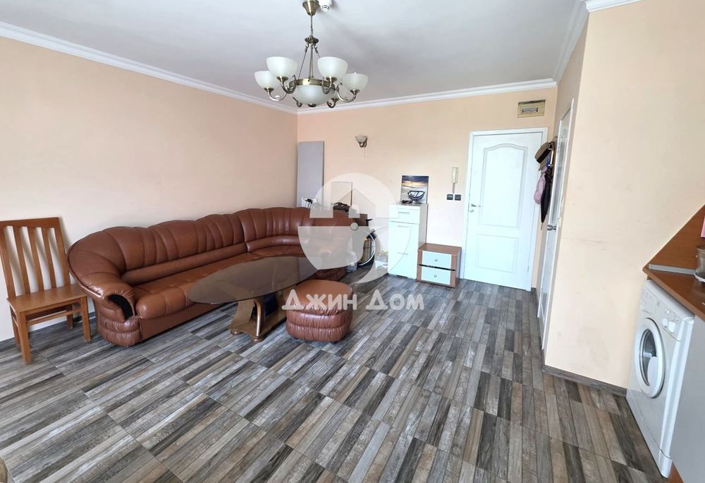 Двустаен апартамент в к-с „Александров Резиденс“, гр. Несебър