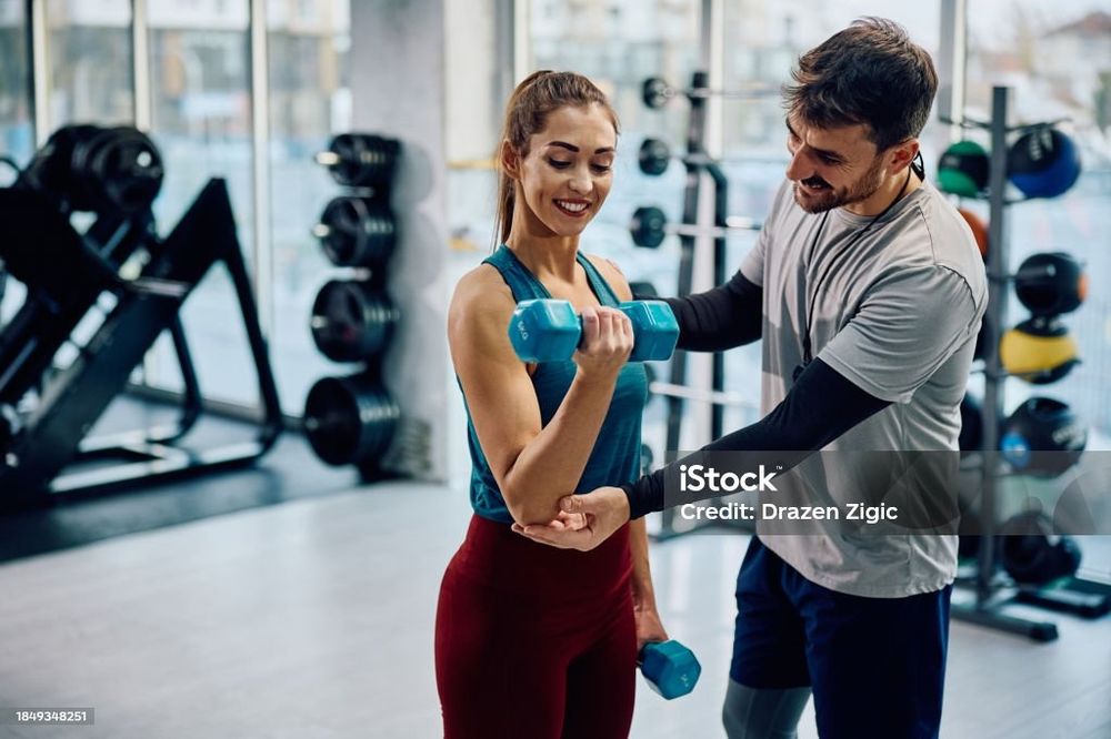 Antrenor Personal Certificat | Fitness • Slăbire • Masă Musculară. Rezultate reale!