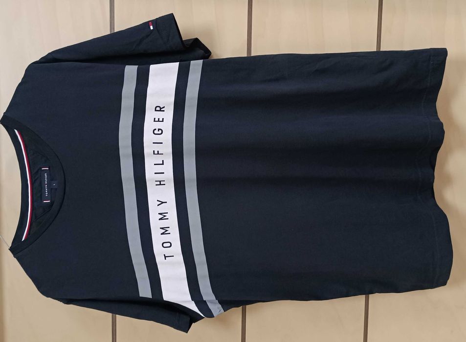 Tommy Hilfiger-Като Нова