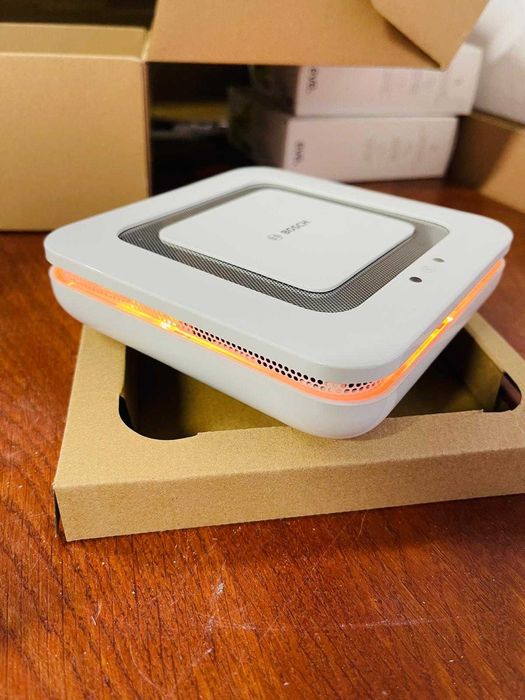 Detector de fum Bosch Twinguard cu masurare a calitatii aerului