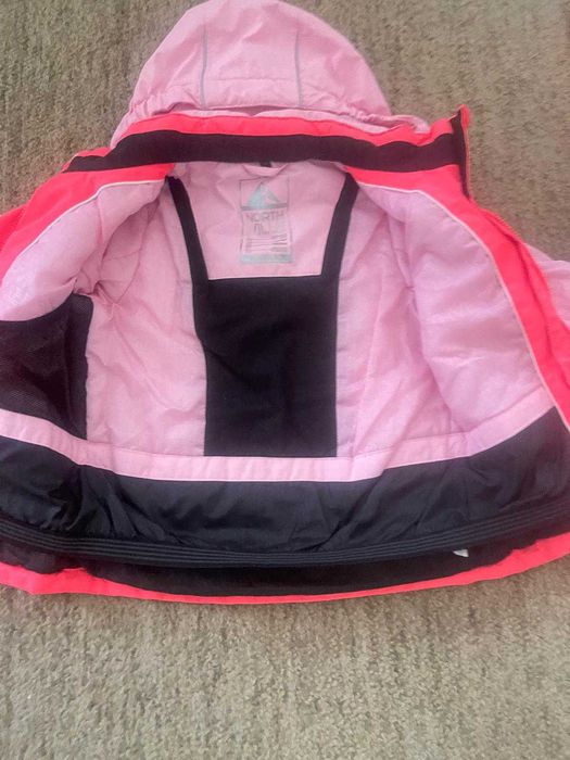 Vând costum ski fetițe 122 cm