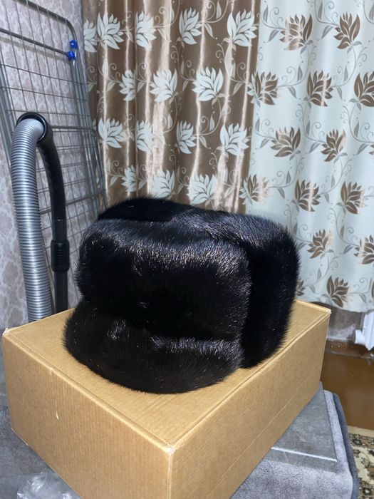 новая норковая мужская кепка