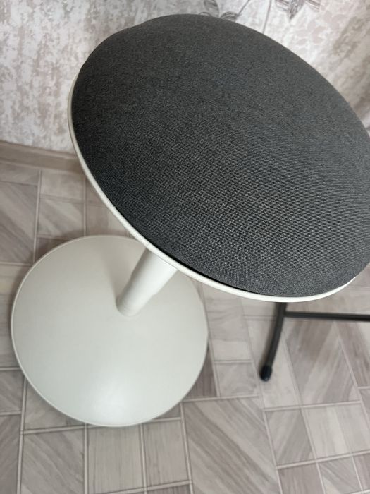 Продам столик икея