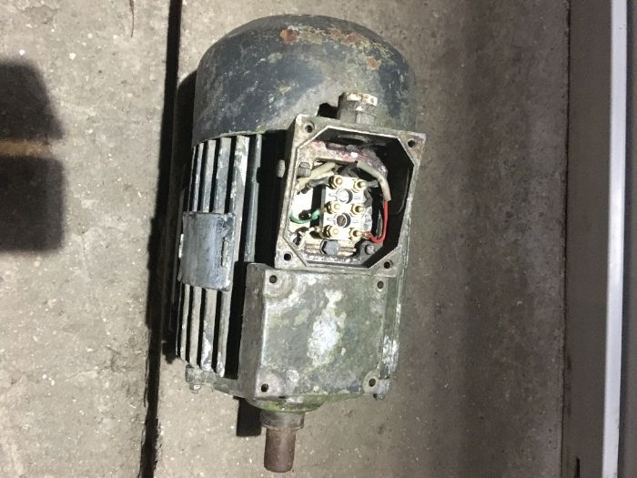 Motor electric romanesc 220/380V, 1,1Kw