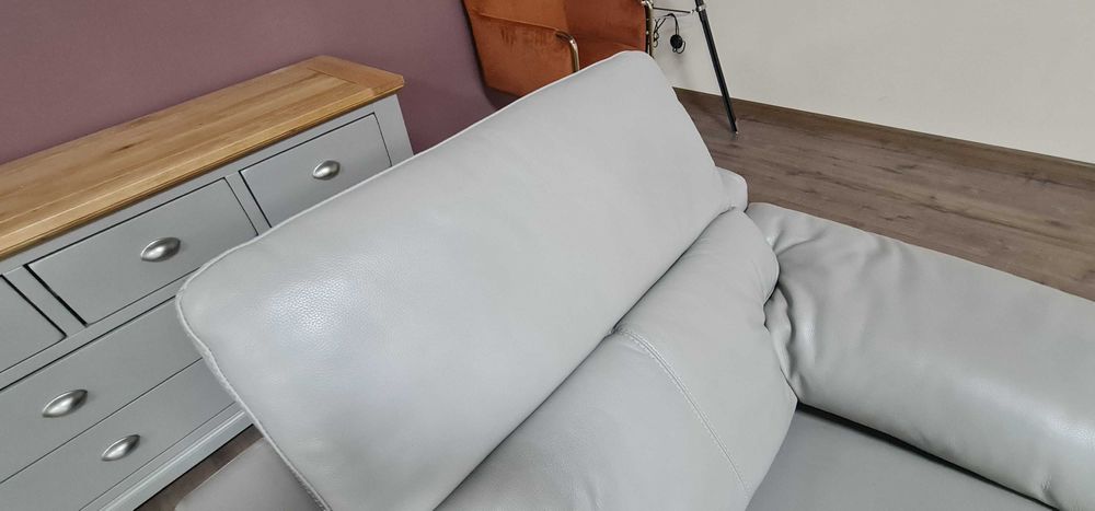 Сив кожен фотьойл с електрически релаксиращ механизъм