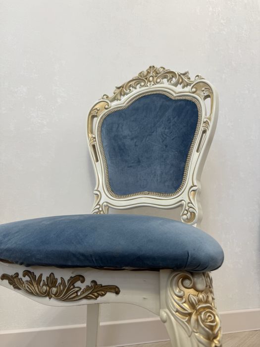 Продам корольевские стулья