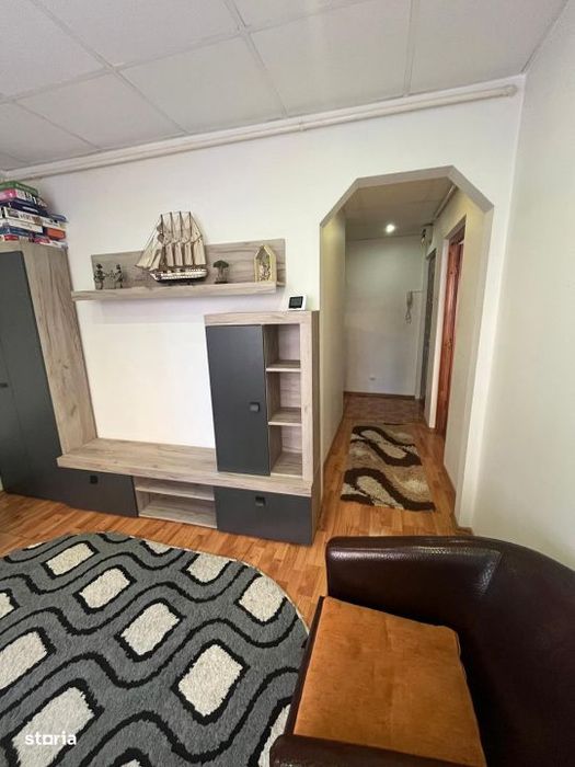 Apartament 3 camere, 55 mp utili, zona Bogdan Voda