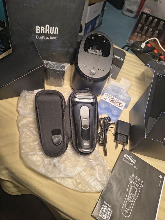 Електрическа самобръсначка Braun Shavers Series 9 Pro+ за мъже, мокро