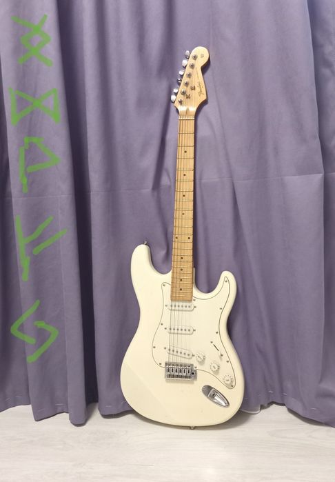 Электрогитара Fender