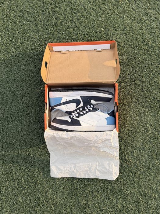 Travis Scott x Fragment x Air Jordan 1 Low