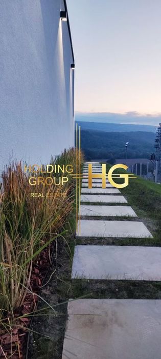 Продава се Къща в с. Оброчище, Област Добрич - 104 кв.м за 1395 €/кв.м - Снимка #2